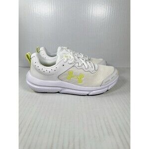 Size 7 Womens Under Armour Charged Assert 10 White Running Shoes 3026179-110 NEW